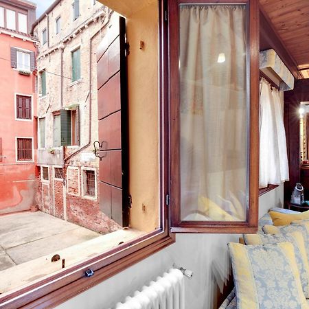 Ca Dei Zoti3 With Luggage Room Венеция Экстерьер фото
