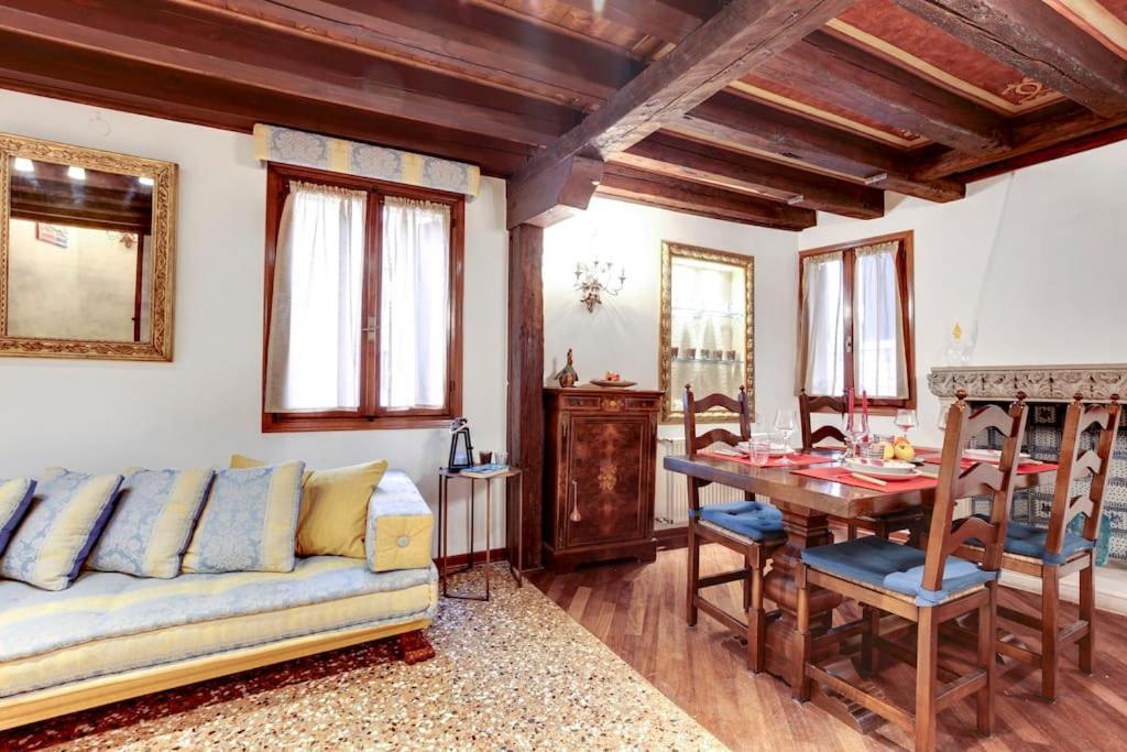 Ca Dei Zoti3 With Luggage Room Венеция Экстерьер фото