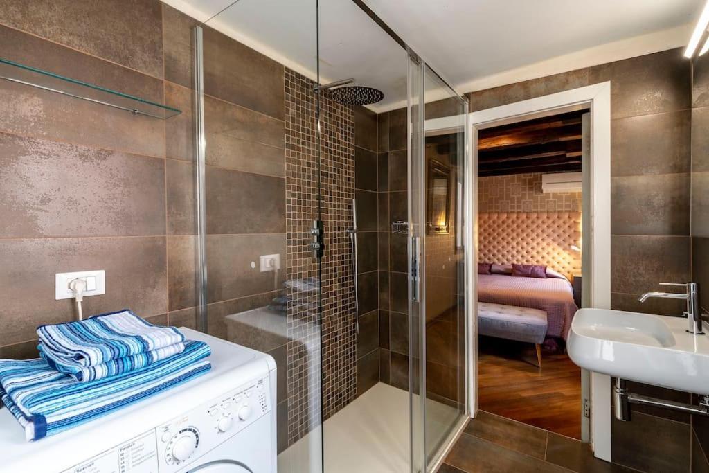 Ca Dei Zoti3 With Luggage Room Венеция Экстерьер фото