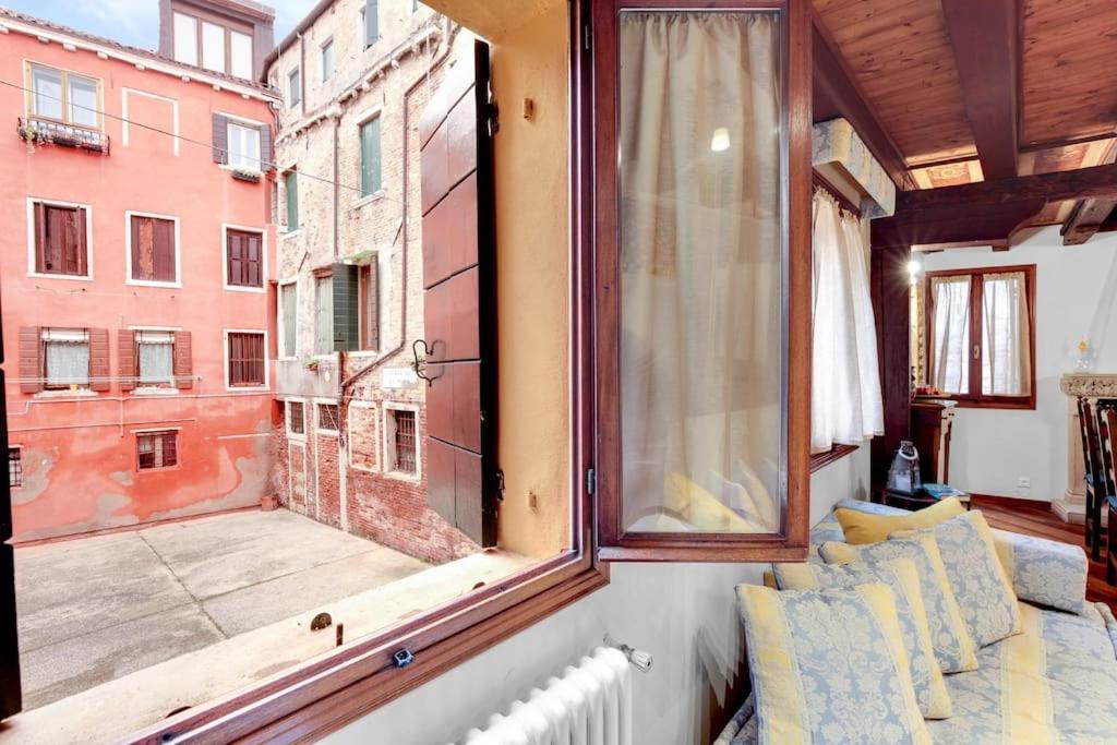 Ca Dei Zoti3 With Luggage Room Венеция Экстерьер фото